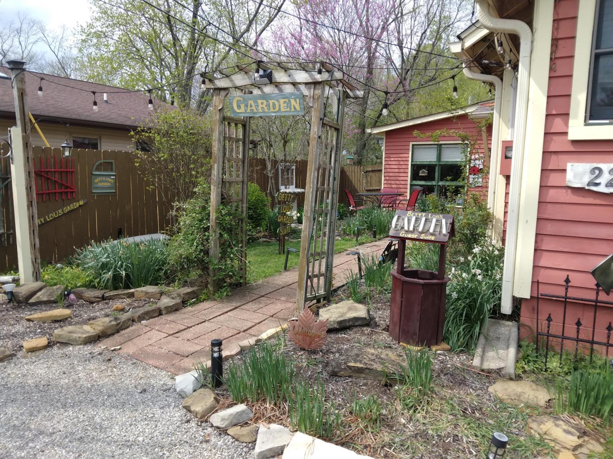 내슈빌 Betty Lous Garden B&B 외부 사진